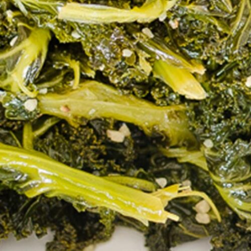 Kale Greens and Garlic | Twisted Tastes